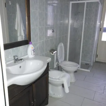 2 Bedrooms House With Furnished Terrace And Wifi At 8 Km Away From The Holiday home *