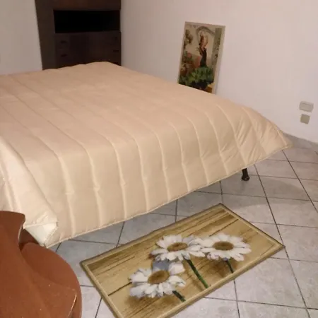 2 Bedrooms House With Furnished Terrace And Wifi At 8 Km Away From The Holiday home Pompei